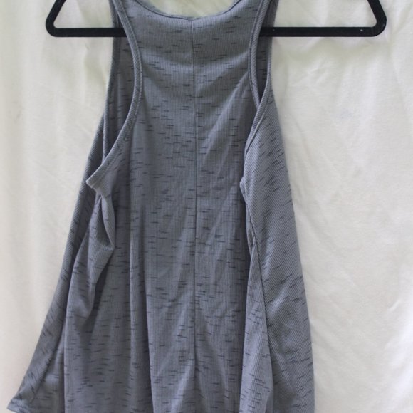 NWT Ultra Flirt Grey Tank Top Hi Low Womens L 36 - Picture 2 of 3